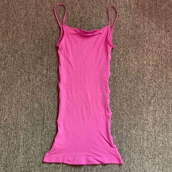 Danskin Sheer Seamless Layering Dance Cami - Picture 3 of 6